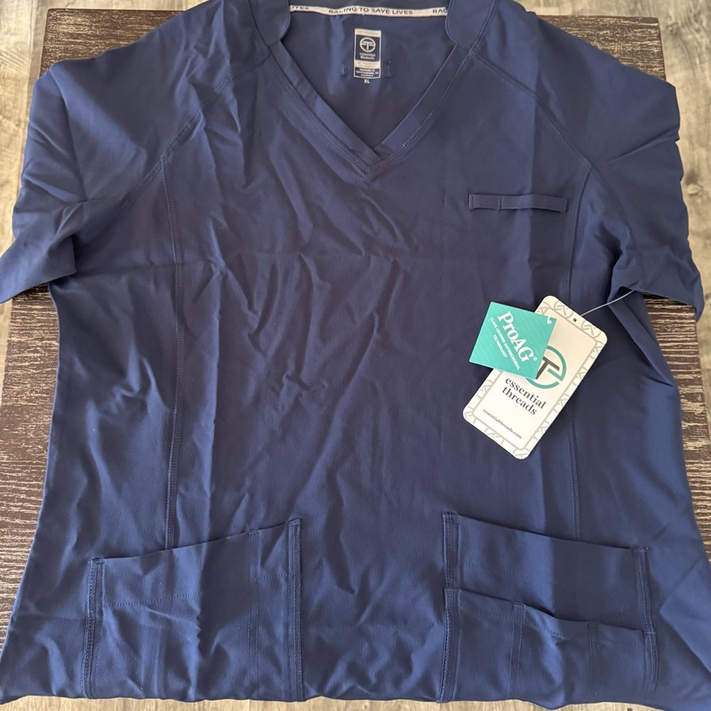 WOMENS XL SCRUBS BRAND NEW WITH TAG